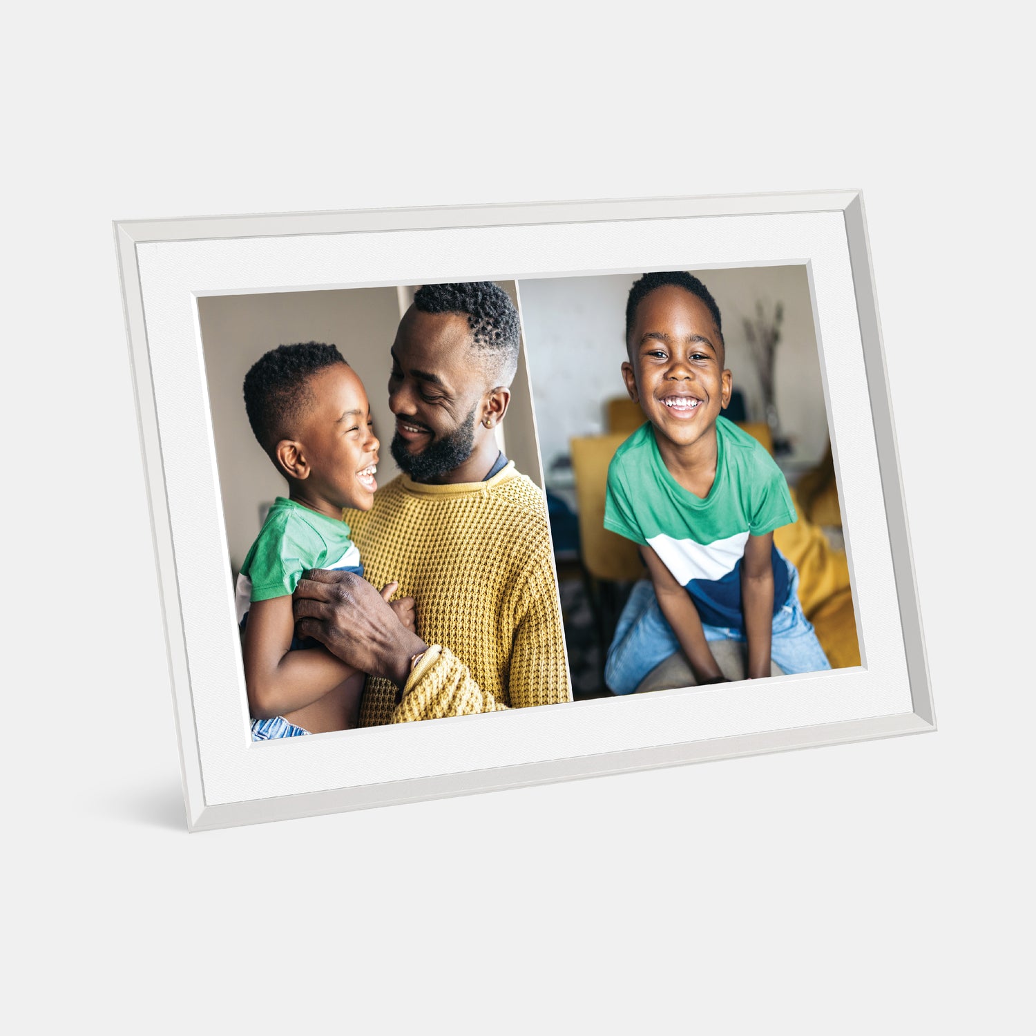 Carver by Aura Intelligenter digitaler Bilderrahmen 10,1 Zoll HD WLAN Gravel (Anthrazit) oder Clay (Lehm) mit weißem Passepartout