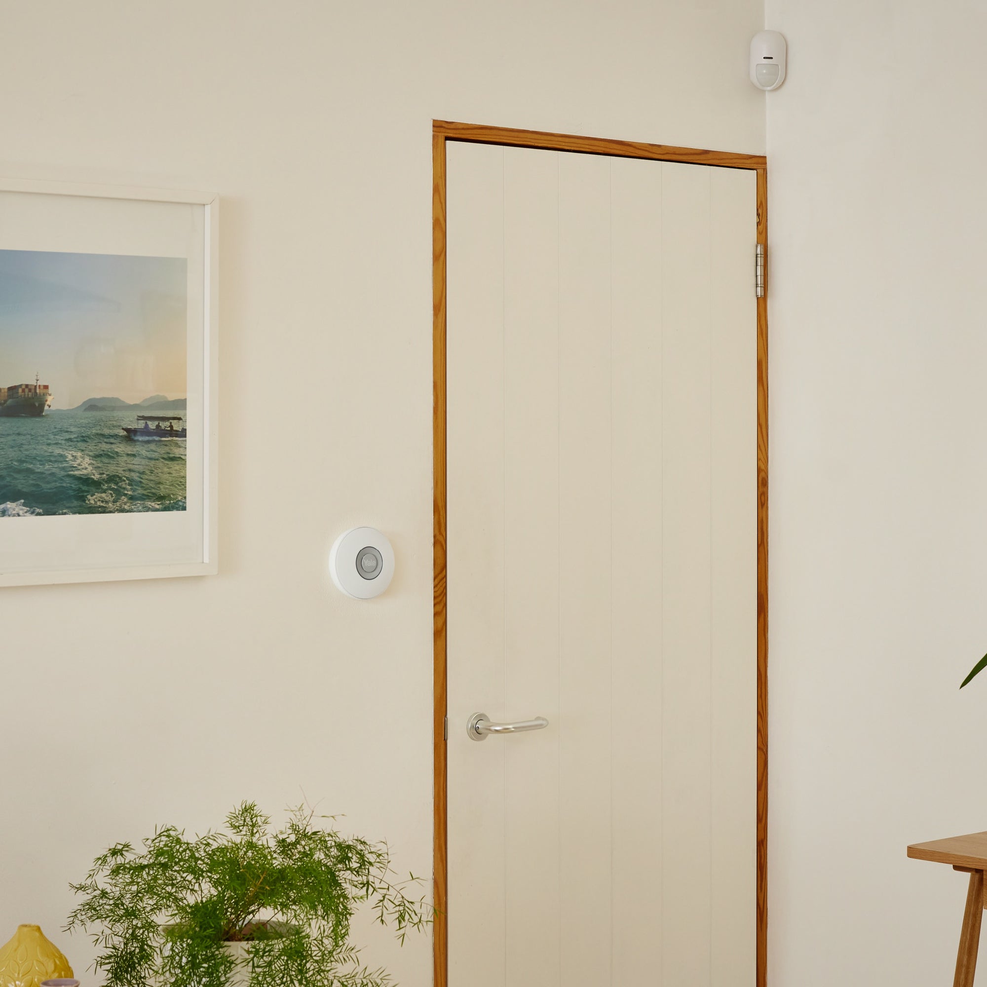 Yale Smart Alarm Indoor Motion Sensor