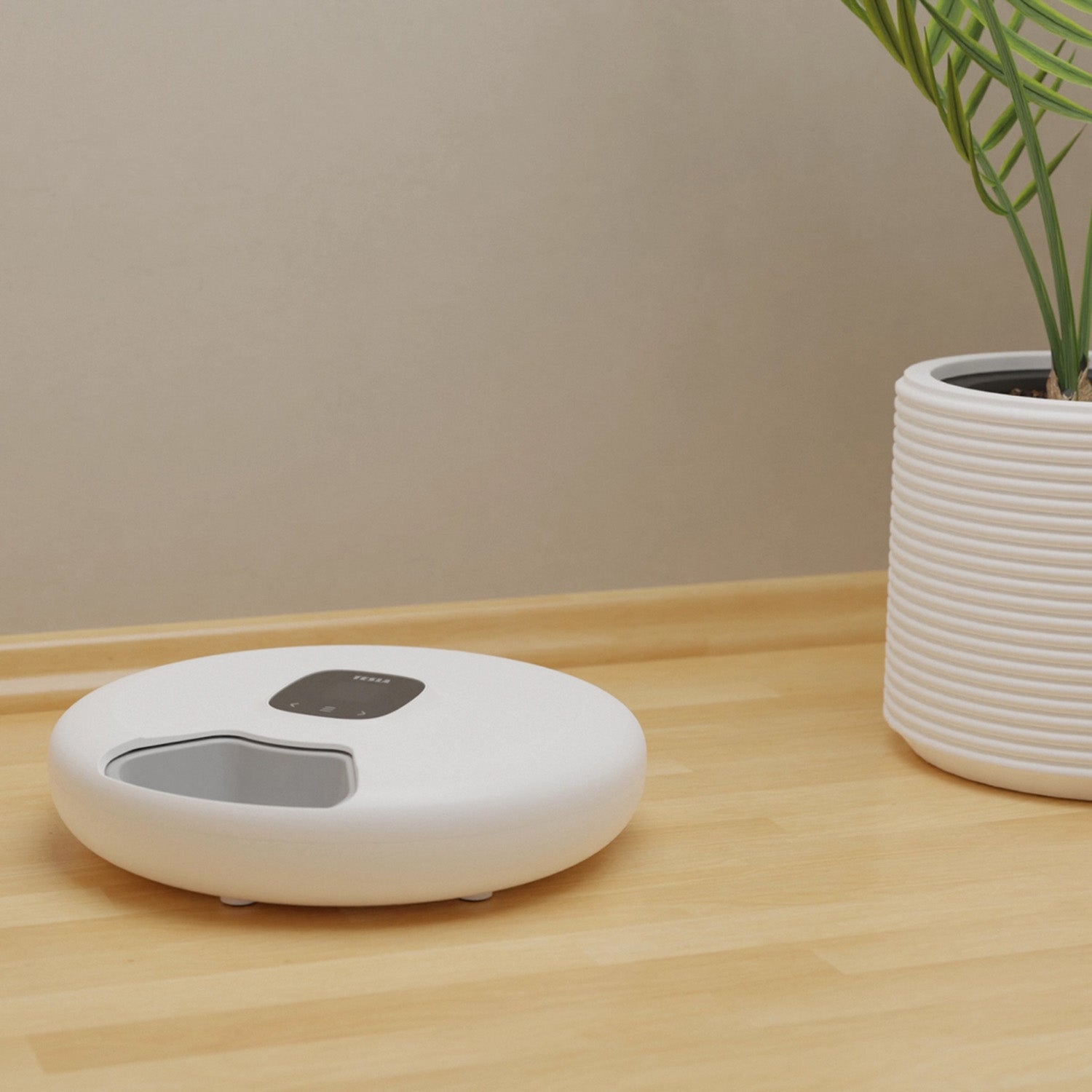 TESLA Smart Home Smart Pet Feeder Spin Bluetooth