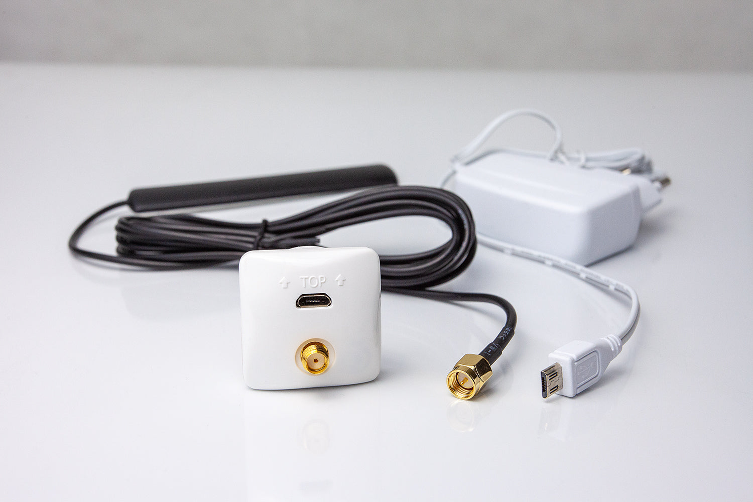 powerfox WLAN Stromzähler Auslesegerät Stromverbrauch Einspeisung PV Anlage Balkonkraftwerk Energiemonitor poweropti PA201901 (LED)