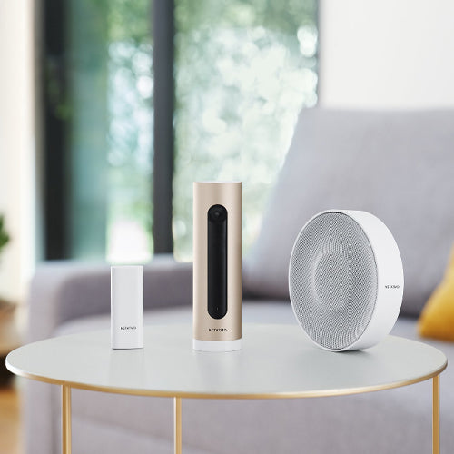 Netatmo Bundle: Innenkamera + Tür- und Fenstersensoren + Innensirene